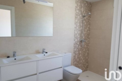 Продажа дома в Вальверде де ла Вирхен, Леон, Испания 4 спальни, 178м2 №153481 - фото 10