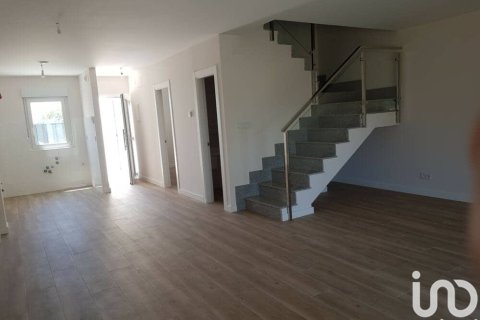 Продажа дома в Вальверде де ла Вирхен, Леон, Испания 4 спальни, 178м2 №153481 - фото 7