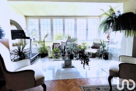 Dom w Corbera de Llobregat, Barcelona, Hiszpania 5 sypialni, 540 mkw. nr 153480 – zdjęcie 12