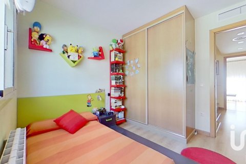 Kamienica w El Vendrell, Tarragona, Hiszpania 4 sypialnie, 262 mkw. nr 153477 – zdjęcie 19