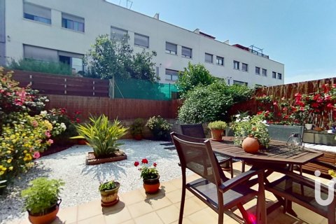 Kamienica w El Vendrell, Tarragona, Hiszpania 4 sypialnie, 262 mkw. nr 153477 – zdjęcie 10