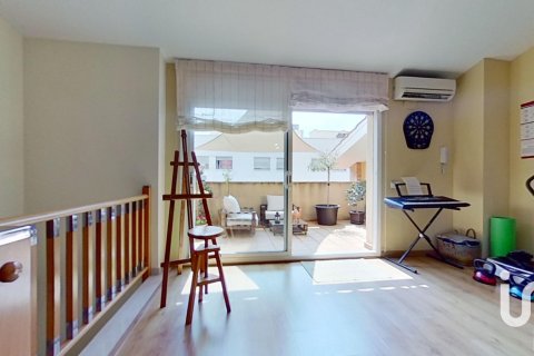 Kamienica w El Vendrell, Tarragona, Hiszpania 4 sypialnie, 262 mkw. nr 153477 – zdjęcie 27