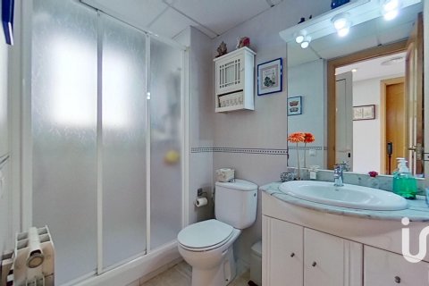 Kamienica w El Vendrell, Tarragona, Hiszpania 4 sypialnie, 262 mkw. nr 153477 – zdjęcie 13