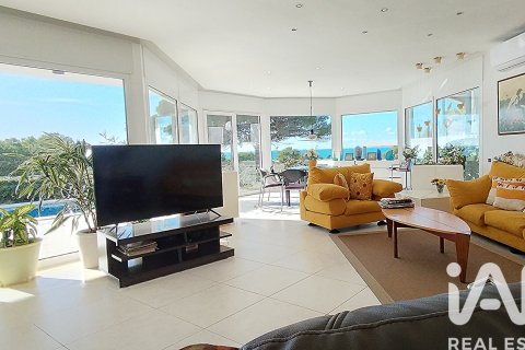 Dom w Torredembarra, Tarragona, Hiszpania 6 sypialni, 652 mkw. nr 152335 – zdjęcie 6