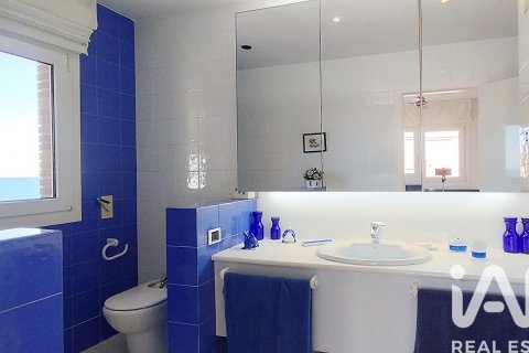 Dom w Torredembarra, Tarragona, Hiszpania 6 sypialni, 652 mkw. nr 152335 – zdjęcie 25