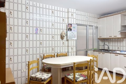 Huoneisto myytävänä Marin, Pontevedra, Espanja, 4 makuuhuonetta, 155 m2 No. 152340 - kuva 24