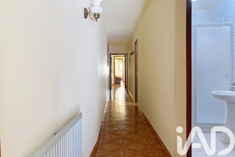 Huoneisto myytävänä Marin, Pontevedra, Espanja, 4 makuuhuonetta, 155 m2 No. 152340 - kuva 19