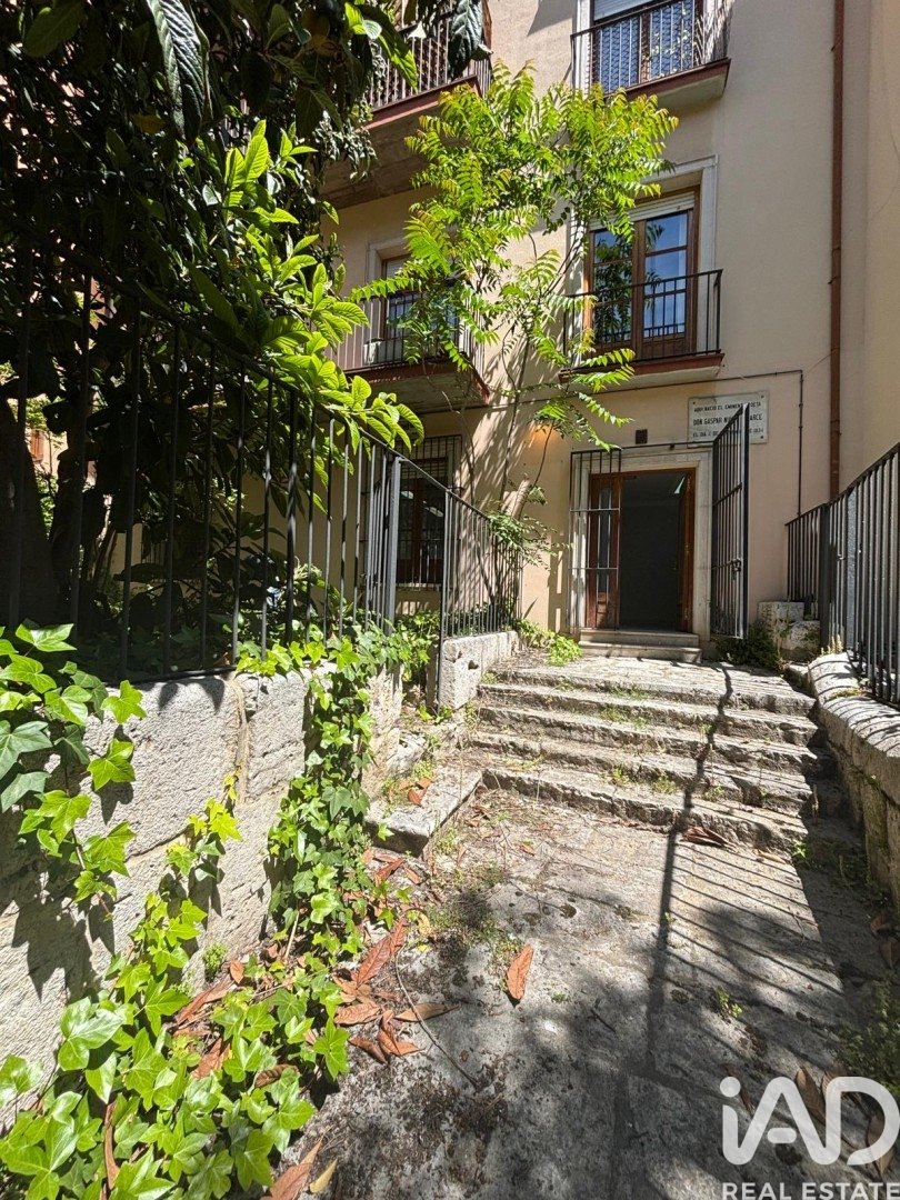 Office in Valladolid, Spain 7 bedrooms, 174 sq.m. No. 152338
