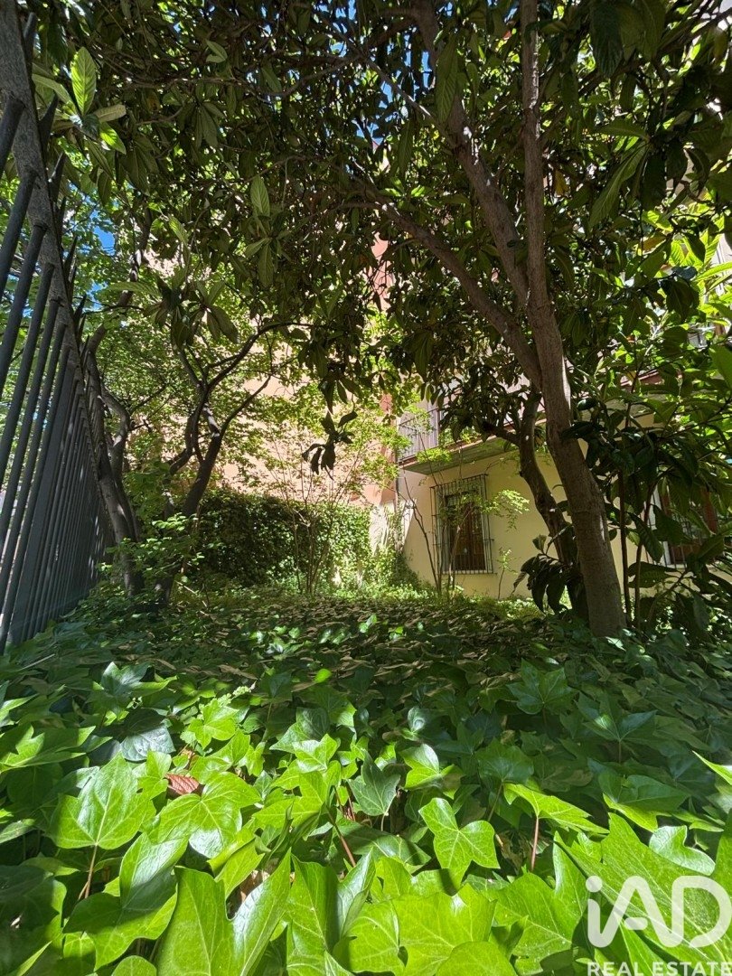 Office in Valladolid, Spain 7 bedrooms, 174 sq.m. No. 152338