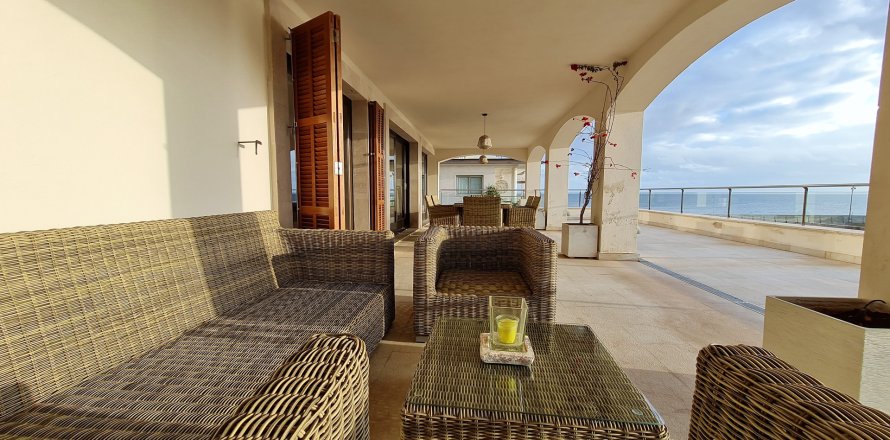 Apartment à Cala Ratjada, Mallorca, Espagne 3 chambres, 158 m2 No. 194868
