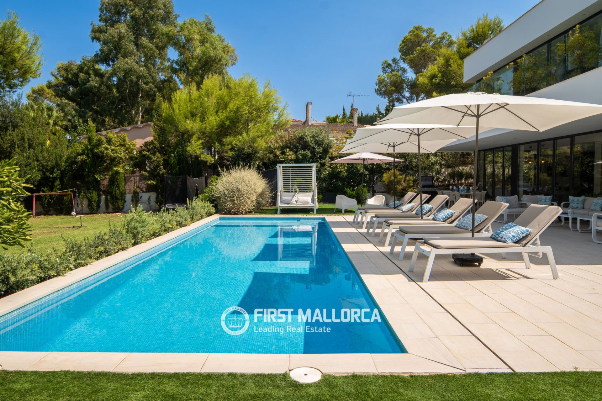 Villa in Santa Ponsa, Mallorca, Spanien 6 Schlafzimmer, 370 m2 Nr. 194867