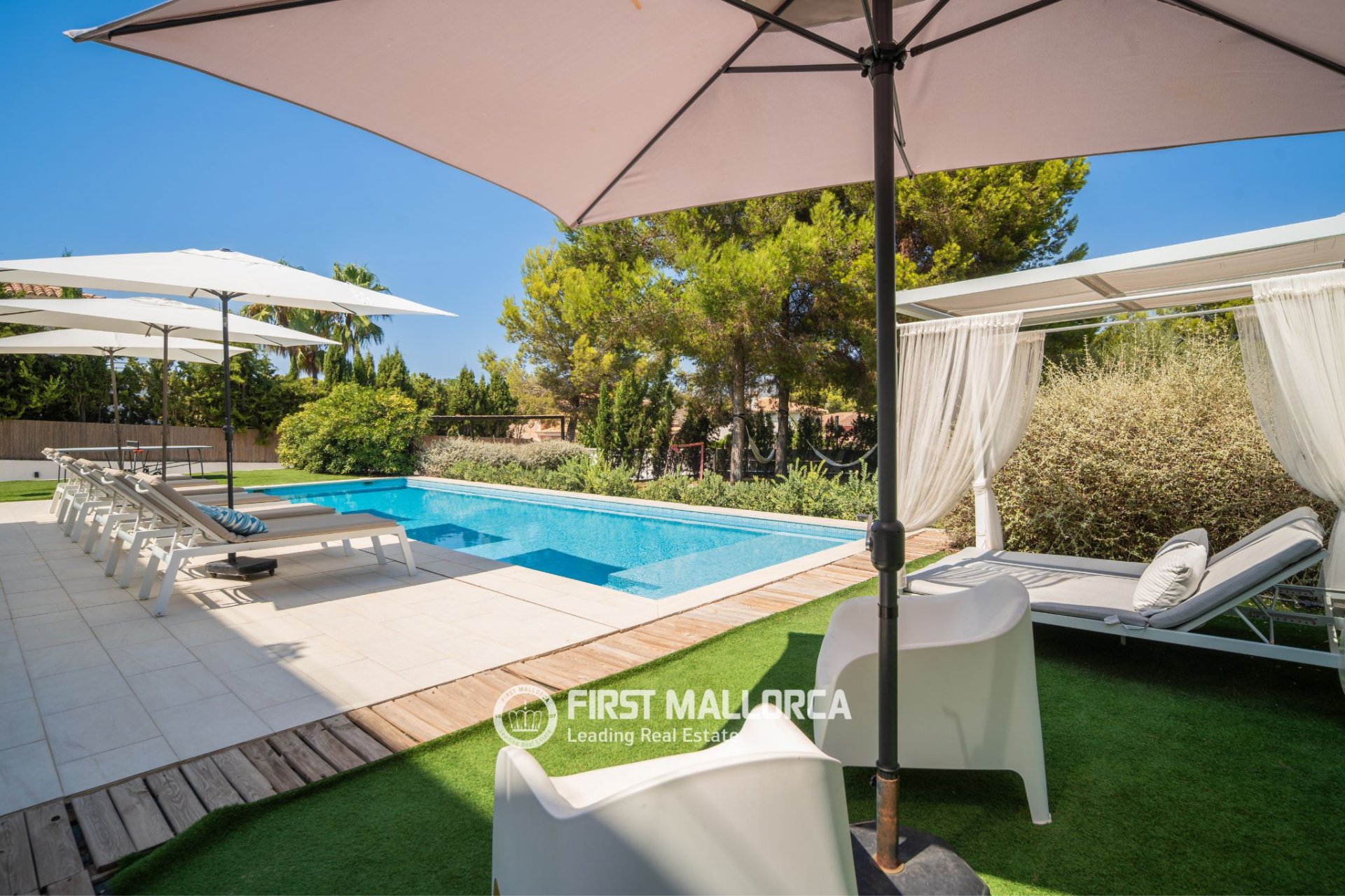 Villa in Santa Ponsa, Mallorca, Spanien 6 Schlafzimmer, 370 m2 Nr. 194867