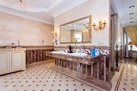 Villa pārdošanā Cabo Roig, Alicante, Spānijā 6 istabas, 600 m2 Nr. 144690 - attēls 8