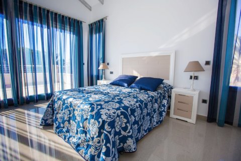 Villa pārdošanā Cabo Roig, Alicante, Spānijā 4 istabas, 733 m2 Nr. 144695 - attēls 6