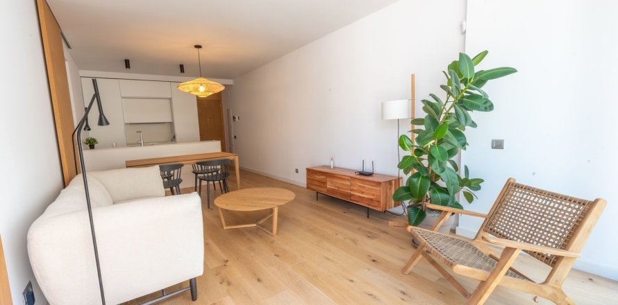 Huoneisto Lloret de Mar, Girona, Espanja 2 makuuhuonetta, 81 m2 No. 194538