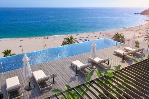 Huoneisto myytävänä Lloret de Mar, Girona, Espanja, 2 makuuhuonetta, 81 m2 No. 194538 - kuva 13