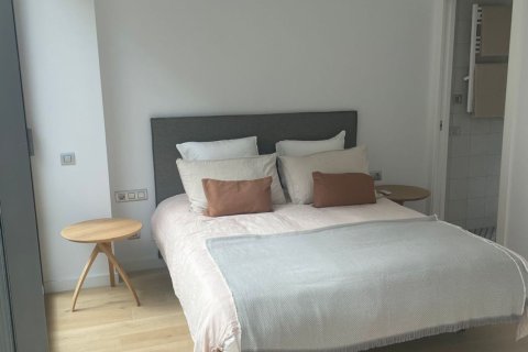 Huoneisto myytävänä Lloret de Mar, Girona, Espanja, 2 makuuhuonetta, 81 m2 No. 194538 - kuva 11