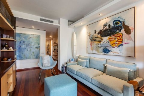 Huoneisto myytävänä Barcelona, Espanja, 5 makuuhuonetta, 245 m2 No. 194536 - kuva 24