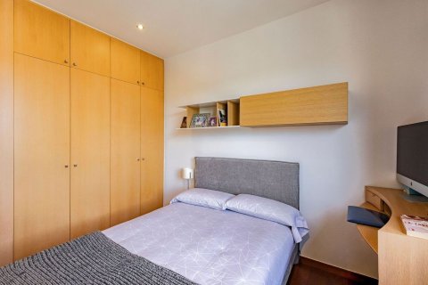 Huoneisto myytävänä Barcelona, Espanja, 5 makuuhuonetta, 245 m2 No. 194536 - kuva 12