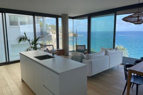 Huoneisto myytävänä Lloret de Mar, Girona, Espanja, 3 makuuhuonetta, 146 m2 No. 194537 - kuva 5