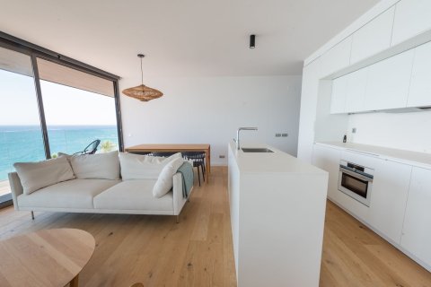 Huoneisto myytävänä Lloret de Mar, Girona, Espanja, 3 makuuhuonetta, 146 m2 No. 194537 - kuva 19