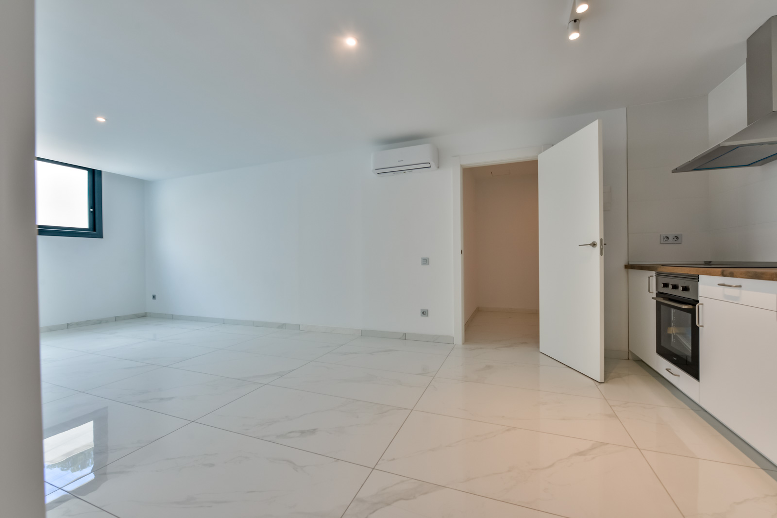 Villa in Finestrat, Alicante, Spanien 7 Schlafzimmer, 636 m2 Nr. 168207