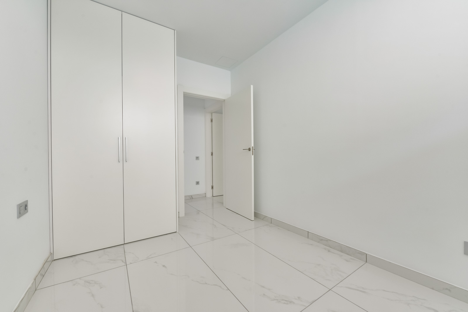 Villa in Finestrat, Alicante, Spanien 7 Schlafzimmer, 636 m2 Nr. 168207