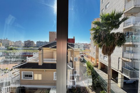 Apartament w Nueva Torrevieja, Alicante, Hiszpania 3 sypialnie, 89 mkw. nr 168879 – zdjęcie 30