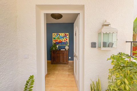 Huvila myytävänä La Nucia, Alicante, Espanja, 3 makuuhuonetta, 225 m2 No. 168876 - kuva 8