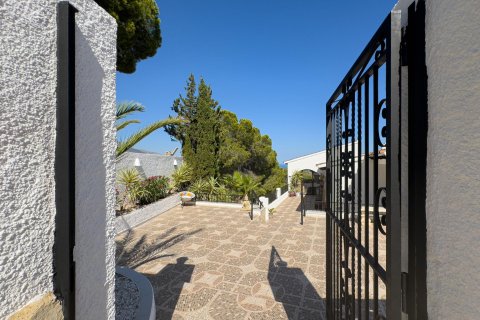 Huvila myytävänä La Nucia, Alicante, Espanja, 3 makuuhuonetta, 225 m2 No. 168876 - kuva 6