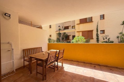 Apartament w Torrevieja, Alicante, Hiszpania 3 sypialnie, 102 mkw. nr 168881 – zdjęcie 25