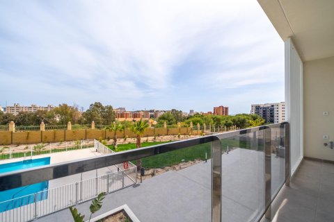 Apartamento en venta en Alicante, España 3 dormitorios, 91 m2 No. 168878 - foto 17