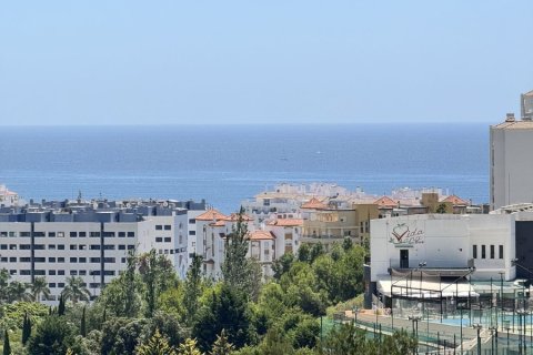 Apartamento en venta en Estepona, Málaga, España 2 dormitorios, 90 m2 No. 180436 - foto 22