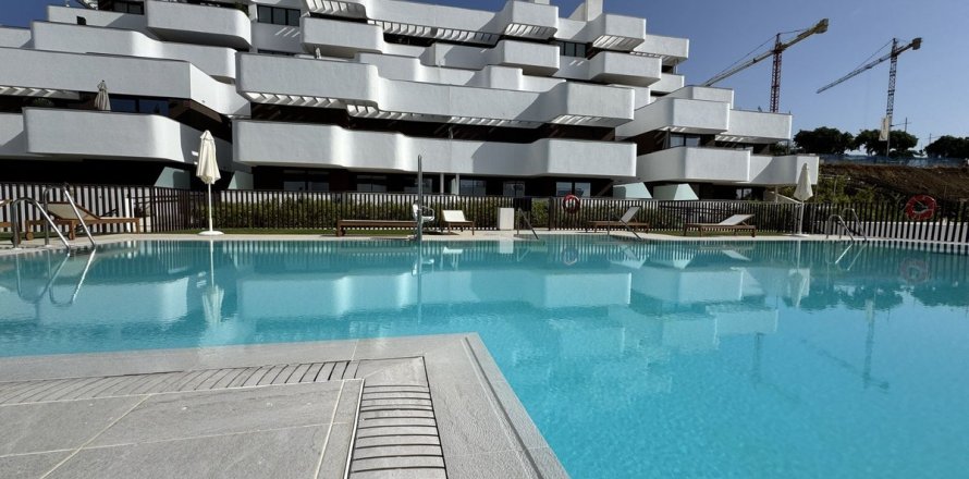 Apartamento en Estepona, Málaga, España 2 dormitorios, 90 m2 No. 180436