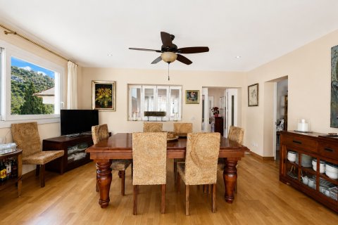 Villa till salu i Costa D'en Blanes, Mallorca, Spanien 4 sovrum, 267 kvm. Nr. 180438 - foto 8