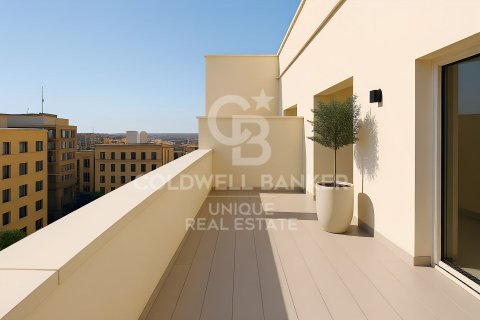 Takvåning till salu i Madrid, Spanien 3 sovrum, 120 kvm. Nr. 157014 - foto 9