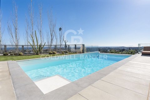 Villa en venta en Benahavís, Málaga, España 7 dormitorios, 740 m2 No. 157404 - foto 2