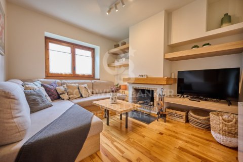 Сasa en venta en Gerona, España 4 dormitorios, 179 m2 No. 157403 - foto 3