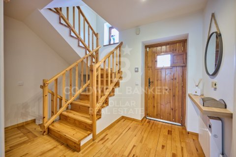 Сasa en venta en Gerona, España 4 dormitorios, 179 m2 No. 157403 - foto 2