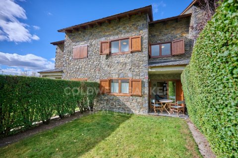 Сasa en venta en Gerona, España 4 dormitorios, 179 m2 No. 157403 - foto 15