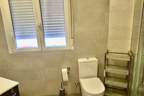 Appartamento in vendita a Leon, Spagna 2 camere da letto, 63 mq. N° 185752 - foto 11