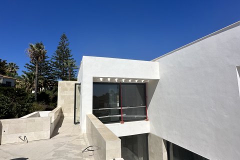 Продажа виллы Нуэва Андалусия, Малага, Испания 4 спальни, 268м2 №109970 - фото 22