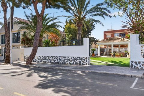 Villa à vendre à Lo Pagan, Murcia, Espagne, 3 chambres, 308 m2 No. 189878 - photo 29