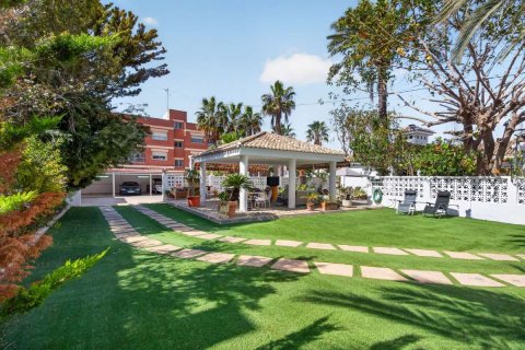 Villa in Lo Pagan, Murcia, Spain 3 bedrooms, 308 sq.m. No. 189878
