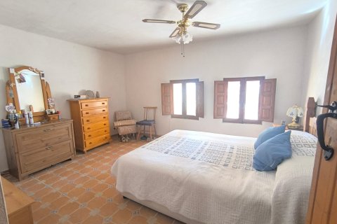 Huvila myytävänä Chinorlet, Alicante, Espanja, 4 makuuhuonetta, 250 m2 No. 189881 - kuva 4