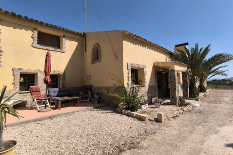 Huvila myytävänä Chinorlet, Alicante, Espanja, 4 makuuhuonetta, 250 m2 No. 189881 - kuva 2