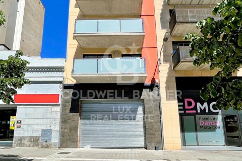 Propiedad comercial en venta en Figueres, Gerona, España 151 m2 No. 160154 - foto 2