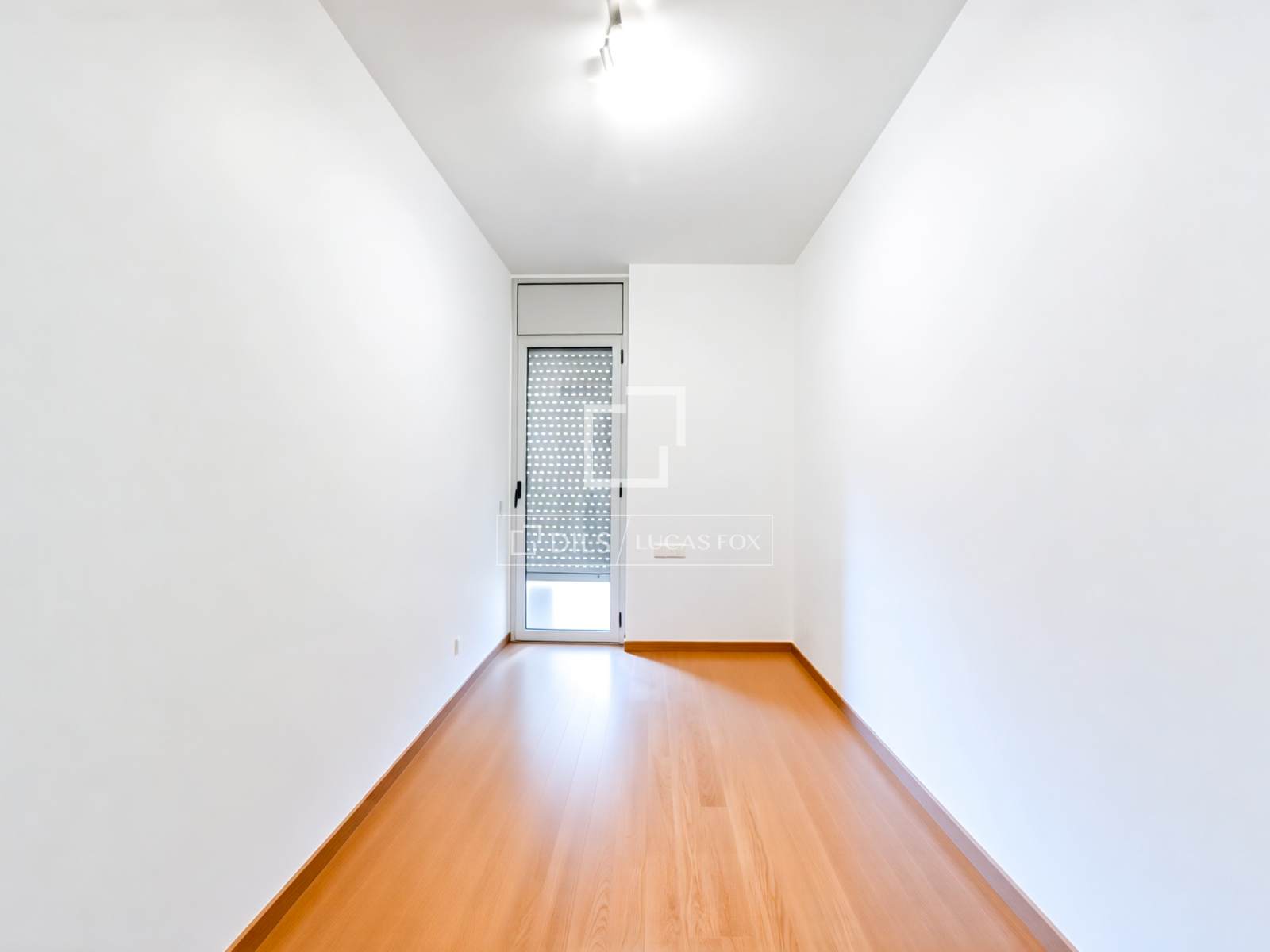 Appartamento a Sitges, Barcelona, Spagna 4 camere da letto, 102 mq. N° 161387
