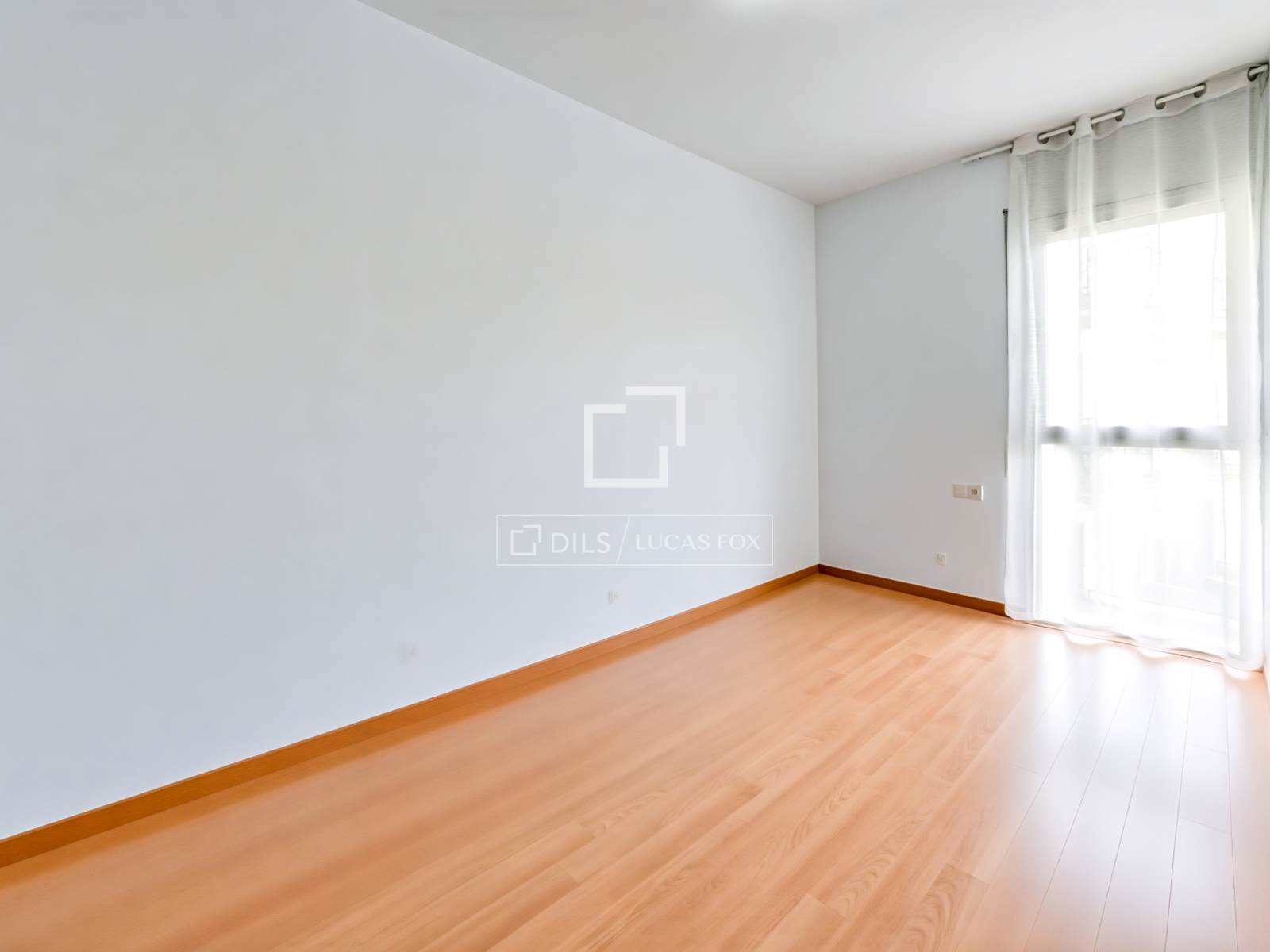 Appartamento a Sitges, Barcelona, Spagna 4 camere da letto, 102 mq. N° 161387