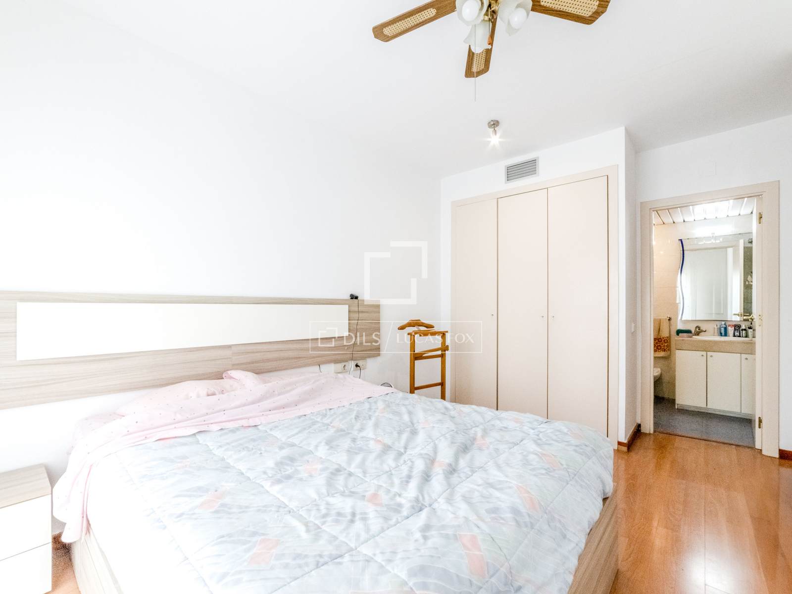 Appartamento a Sitges, Barcelona, Spagna 4 camere da letto, 102 mq. N° 161387